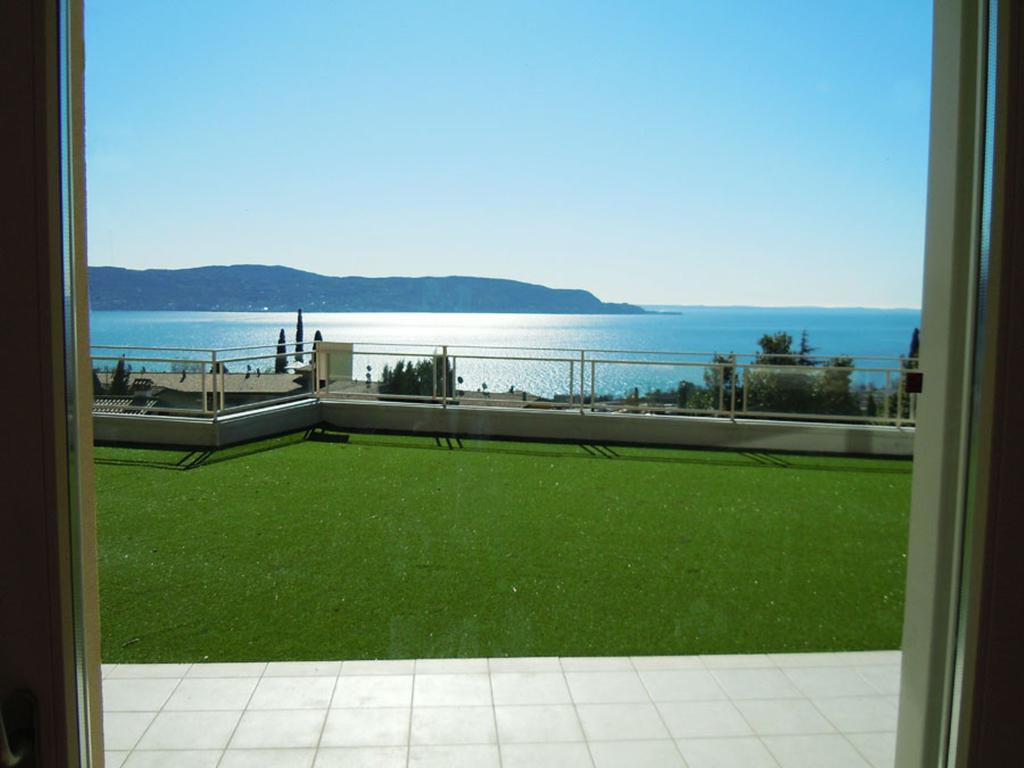 Residence Il Poggio Al Sole Toscolano-Maderno Exterior foto